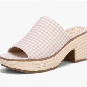 Life Stride Paradise Natural Gingham NWOT Size 10